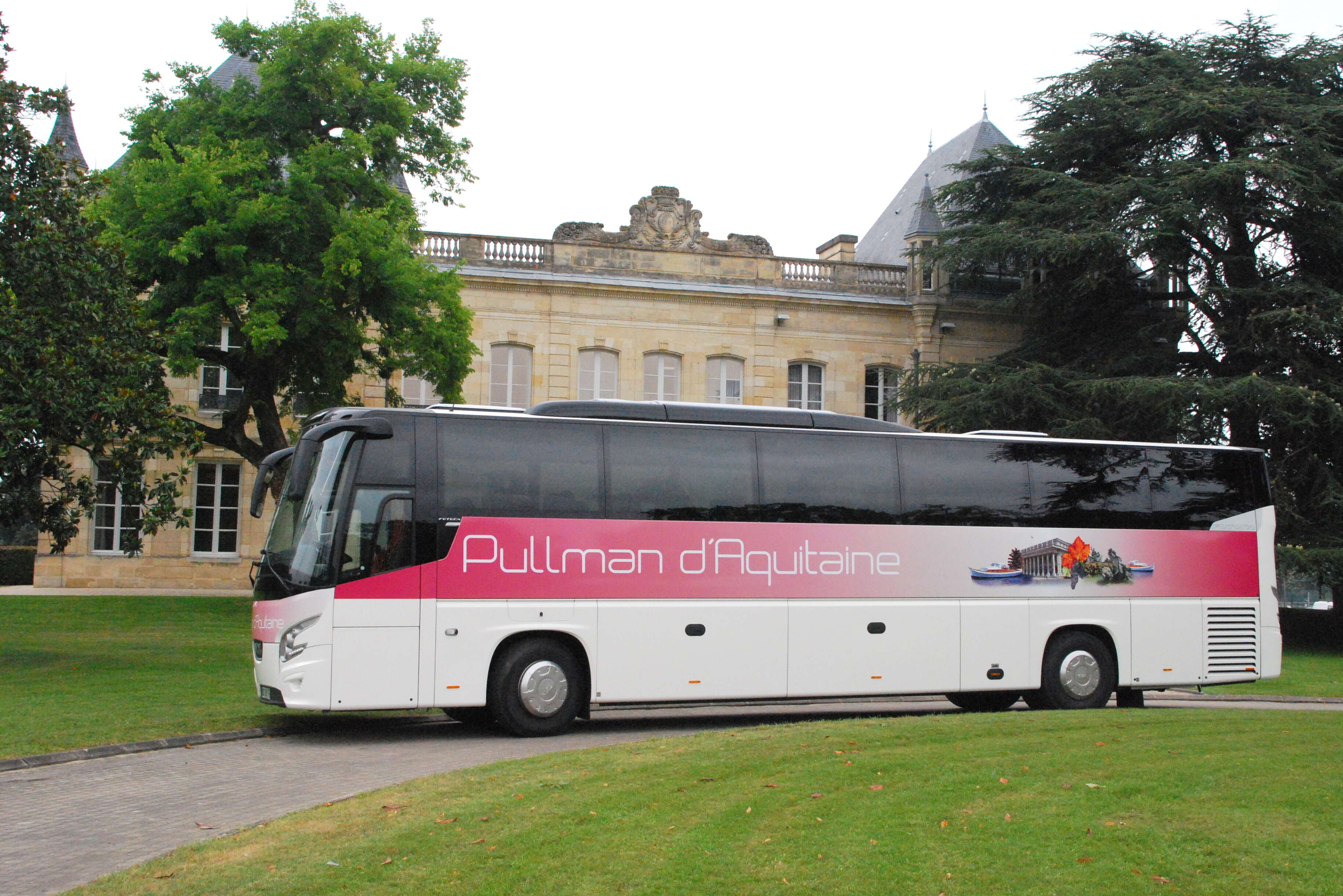 Evening Shuttles From Palais Latlantique To The City Center Visit